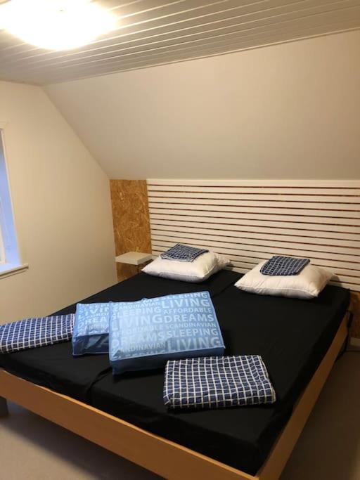 Hyggeligt Byhus Taet Ved Skov Og Togstation Ålbæk Eksteriør billede